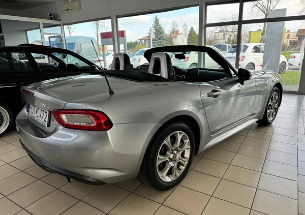 Fiat 124 Spider cena 78800 przebieg: 79800, rok produkcji 2019 z Lwówek małe 121